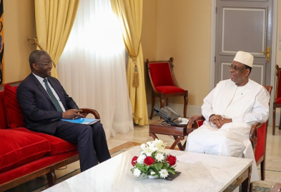 Sénégal: Le Président Macky SALL a reçu le Président de la Commission de l’UEMOA M. Abdoulaye DIOP