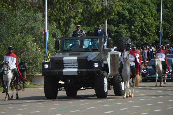 63ème anniversaire de l’indépendance du Togo: Faure Gnassingbé a assisté au traditionnel défilé militaire et paramilitaire