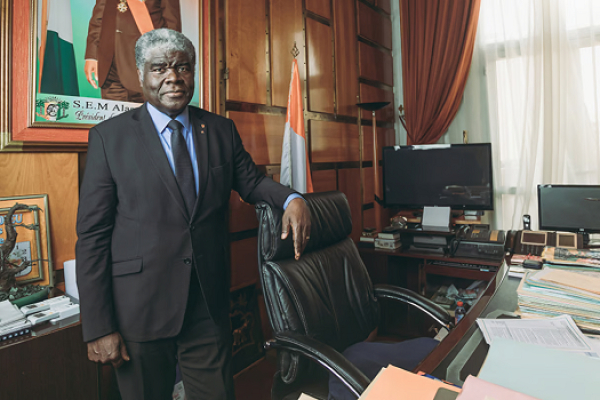 Côte d&#039;ivoire: Le gouvernement de Robert Beugré Mambé dévoilé