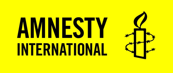 Togo : Amnesty International demande aux autorités d&#039;annuler les condamnations contre les journalistes Ferdinand Ayité et Isidore Kouwonou