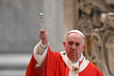 Religion: Le Pape François a officiellement autorisé la bénédiction des couples de même sexe