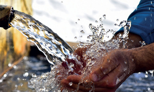Accès universel à l’eau potable: 30 milliards $ requis pour répondre aux besoins en eau du continent d’ici 2030