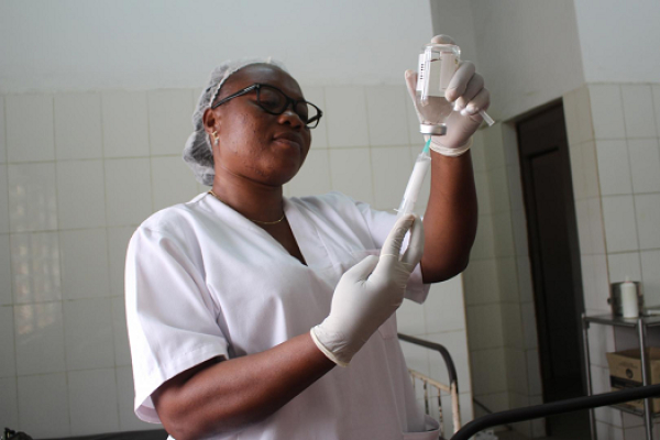 Le Togo recrute du personnel de santé et renforce son système sanitaire (liste des admis au concours de recrutement direct...)