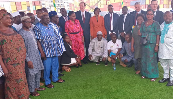 Le Président de la Banque mondiale David Malpass a réceptionné à Lomé 60 000 tonnes d’engrais
