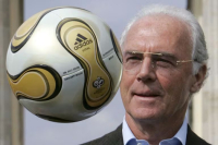 Sport: L&#039;ALLEMAND FRANZ BECKENBAUER EST MORT