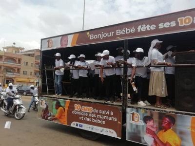 Togo : Une grande caravane de sensibilisation à Lomé a marqué les 10 ans d’existence du Projet « Bonjour Bébé »