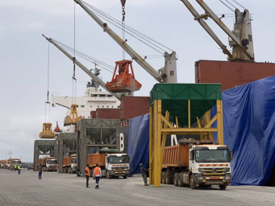 Commerce: Les importateurs nigérians pourront désormais utiliser les ports de Cotonou pour dédouaner leurs marchandises