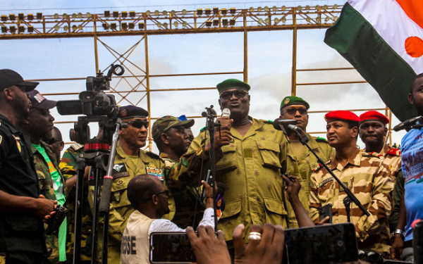 Niger. Les militaires nigériens exigent le retrait des troupes français d&#039;ici le 3 septembre