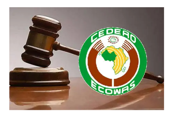 Des organisations africaines déposent une plainte devant la cour de justice de la CEDEAO contre les sanctions des coups d’Etat