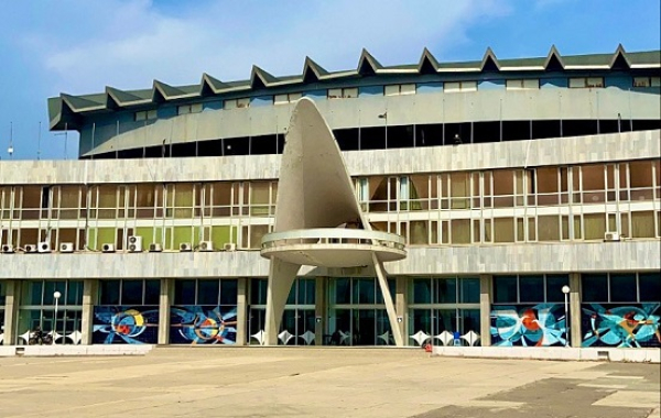 Le Palais des congrès de Lomé se refait une belle douche