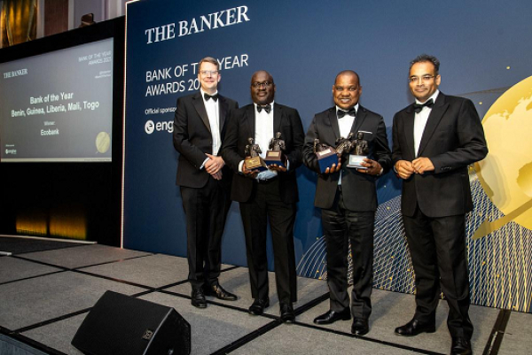Cinq filiales de Ecobank remportent le Prix de la Banque de l&#039;année 2023 et Ecobank Zimbabwe reçoit le Prix mondial de l&#039;Inclusion Financière aux Trophées The Banker 2023