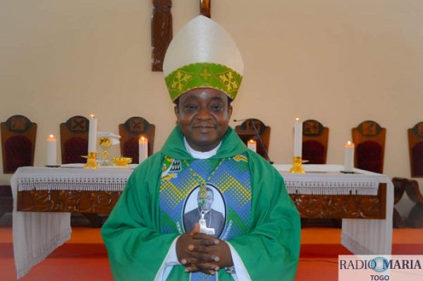 Archidiocèse de Lomé :Décret portant création de nouvelles paroisses, quasi-paroisses et communautés chrétiennes pour le compte de l’année pastorale 2024-2025.