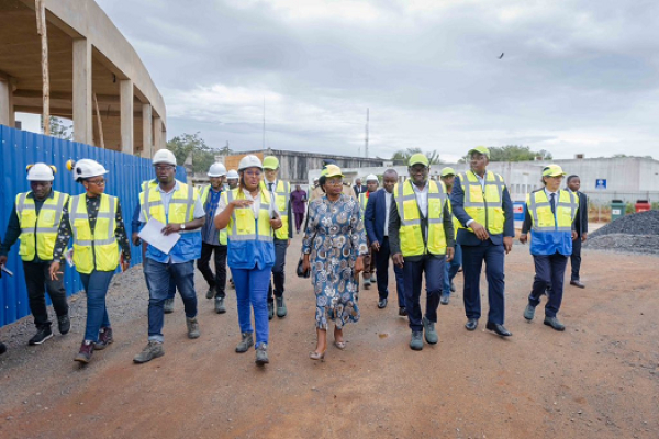 Réhabilitation du CHU Kara et Campus de Lomé : Visite de terrain de la cheffe du gouvernement