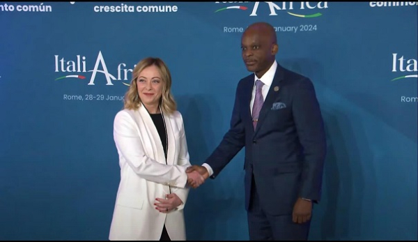 Sommet Italie-Afrique: &quot;Vous serez les bienvenus au Togo, terre d&#039;opportunités et de succès pour vos affaires&quot;, dixit Robert Dussey