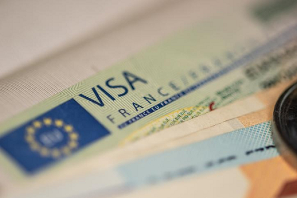 Le Mali suspend la délivrance de visas aux ressortissants français