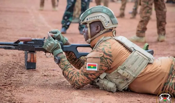 Burkina Faso: &quot;Nous, nous sommes en guerre. Nous voulons des médias qui vont communiquer avec le peuple à tenir bon&quot;, dixit le Capitaine Ibrahim Traoré