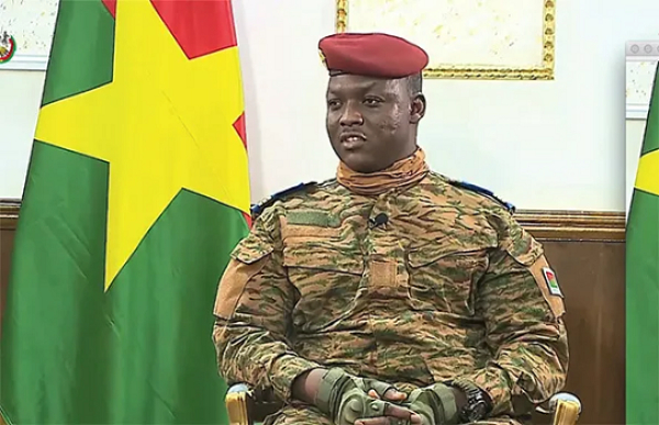 Burkina Faso: Le capitaine Ibrahim Traoré redoute des tentatives de déstabilisation